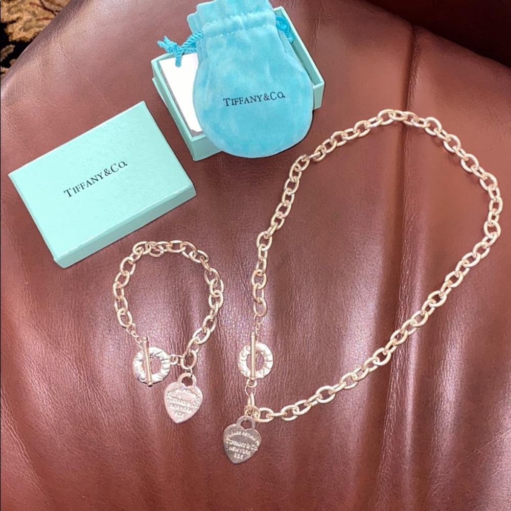 necklace and bracelet set
